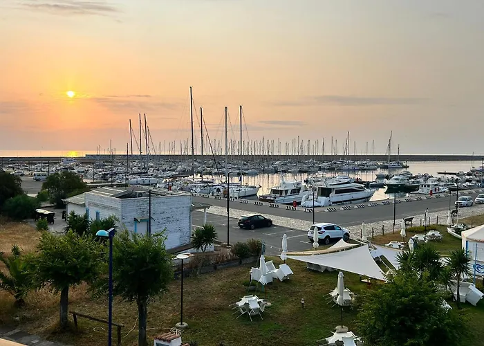 Il Porticciolo 3* La Caletta