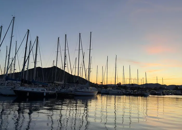 Il Porticciolo 3* La Caletta